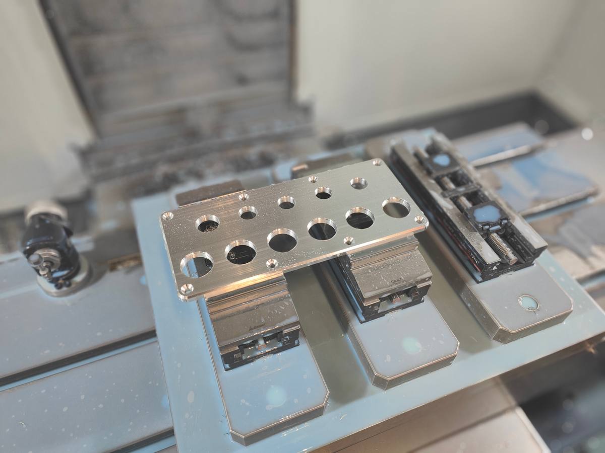 Präzises Aluminium-Fräsen für Industriebauteile